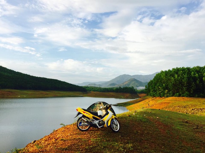 Hồ Hòa Trung – thảo nguyên cỏ vàng của Đà Nẵng